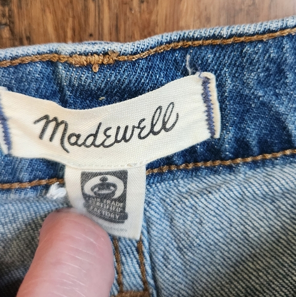 Madewell High-rise Slim Boyfriend size 27 - Picture 6 of 6